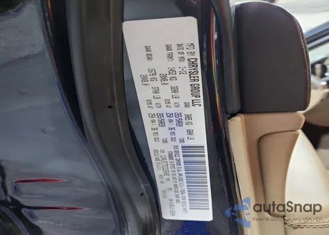 2012 Jeep Grand Cherokee Overland из США, поврежденный, VIN 1C4RJFCT5CC226082